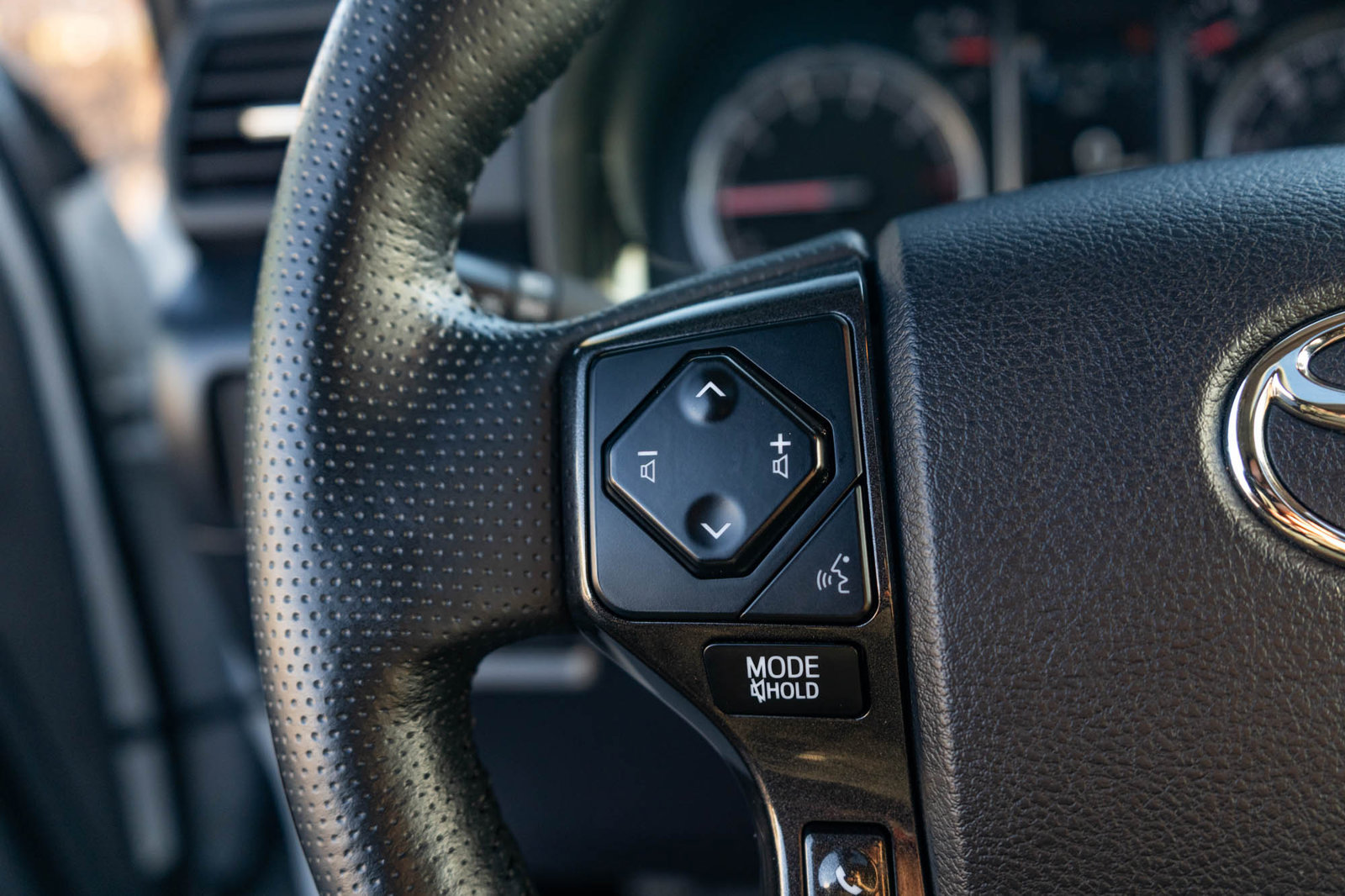 Certified 2024 Toyota 4Runner TRD Off-Road Premium w/ Off Road Premium Plus Package AWD/4WD image 26
