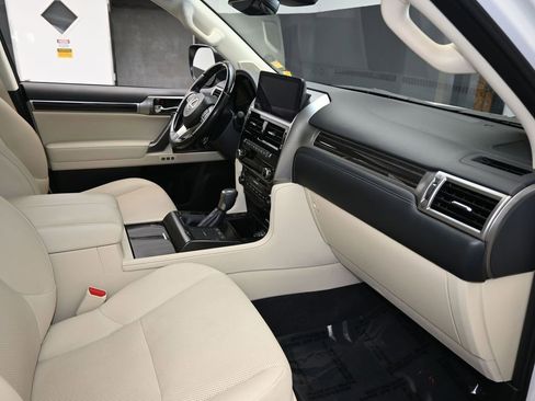 Used 2023 Lexus GX 460 Premium image 51