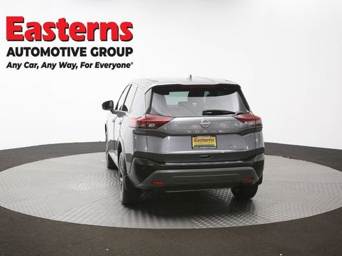 Used 2023 Nissan Rogue SV AWD/4WD image 38