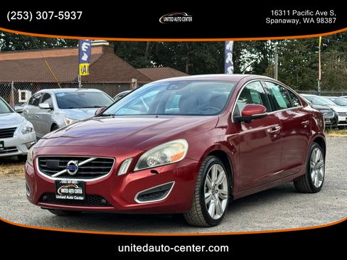 Used 2013 Volvo S60 T5 Premier Plus image 1