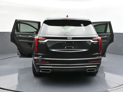 Used 2022 Cadillac XT6 Premium Luxury w/ Technology Package image 43