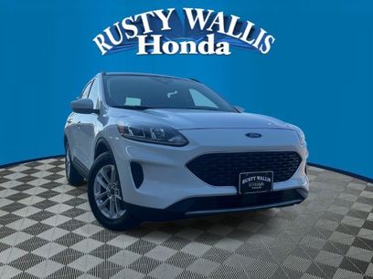 Used 2021 Ford Escape SE w/ Convenience Package