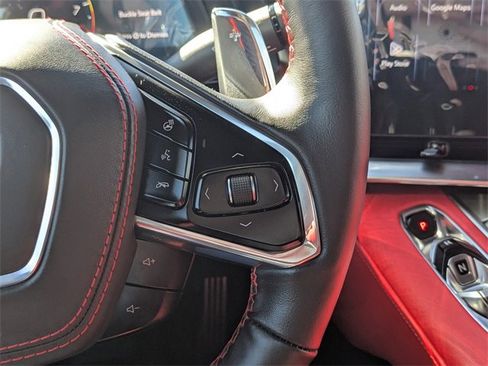 Used 2025 Chevrolet Corvette Z06 image 16