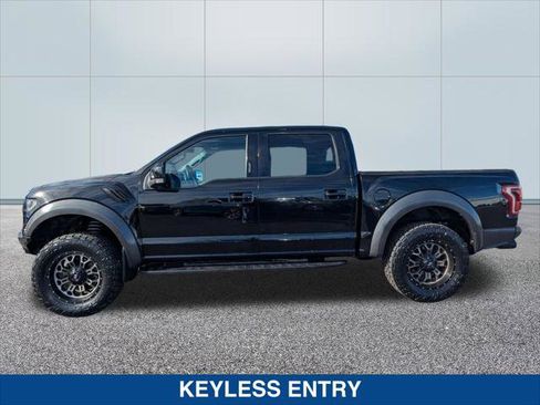 Used 2018 Ford F150 Raptor w/ Equipment Group 802A Luxury image 2