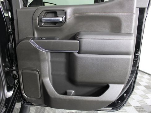 Used 2021 GMC Sierra 1500 AT4 image 34