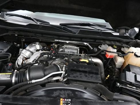 Used 2022 Chevrolet Silverado 2500 High Country w/ Z71 Off-Road Package AWD/4WD image 32