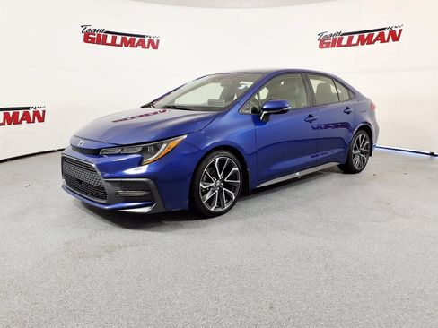Used 2020 Toyota Corolla SE FWD image 3