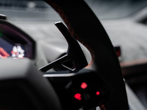 Used 2021 Lamborghini Huracan STO RWD image 64