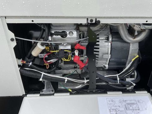 Used 2024 RAM 5500 Tradesman w/ Chrome Appearance Group image 24