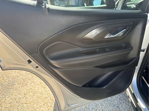 Used 2022 GMC Terrain SLE w/ Driver Convenience Package image 35