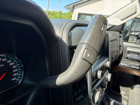 Used 2018 Chevrolet Silverado 1500 LTZ w/ LTZ Plus Package AWD/4WD image 23