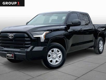 New 2025 Toyota Tundra SR