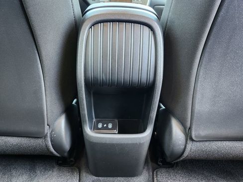Certified 2025 Hyundai Kona SE FWD image 23