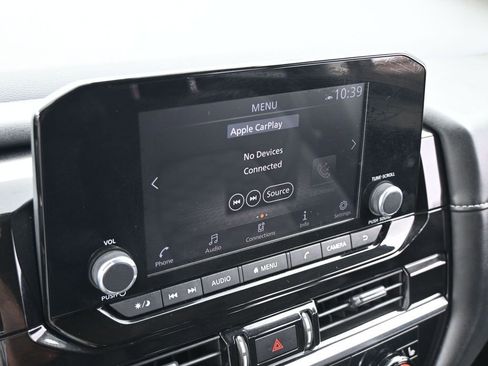 Used 2022 Nissan Pathfinder SV w/ SV Premium Package image 22