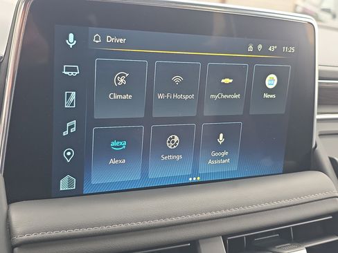 Used 2022 Chevrolet Tahoe Z71 w/ Luxury Package image 29