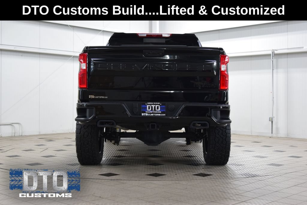Used 2025 Chevrolet Silverado 1500 High Country w/ Midnight Edition AWD/4WD image 6