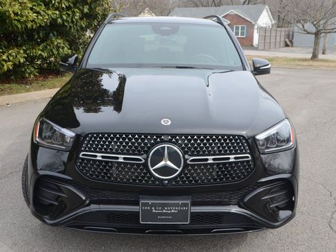 Used 2025 Mercedes-Benz GLE 350 4MATIC w/ AMG Line Exterior image 8