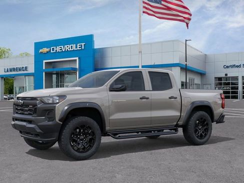 New 2026 Chevrolet Colorado Trail Boss AWD/4WD image 2