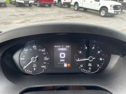 Used 2025 RAM ProMaster 2500 w/ Convenience Group FWD image 16