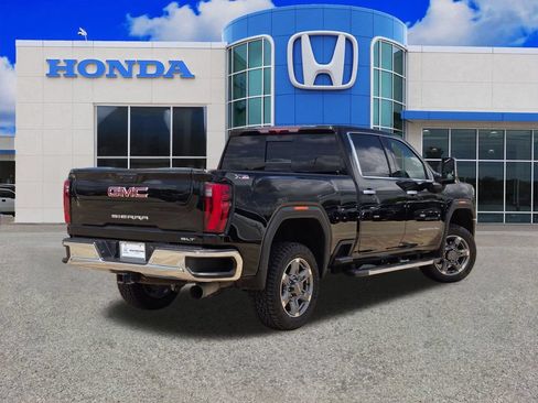 Used 2025 GMC Sierra 2500 SLT w/ Texas SLT Premium Package AWD/4WD image 3