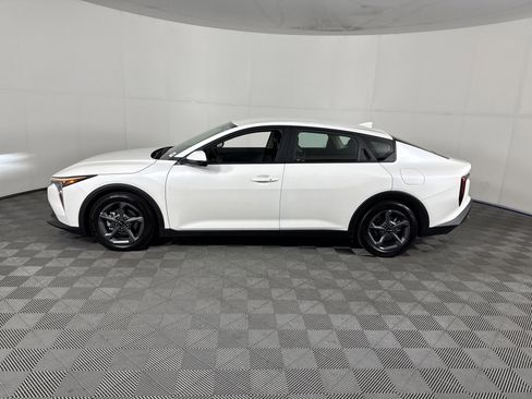 Used 2025 Kia K4 FWD image 7