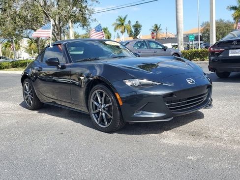 Used 2017 MAZDA MX-5 Miata RF Grand Touring image 32