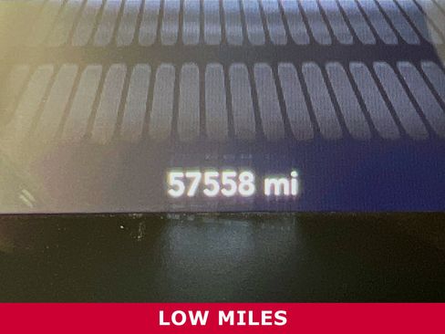 Used 2020 Dodge Challenger R/T image 16