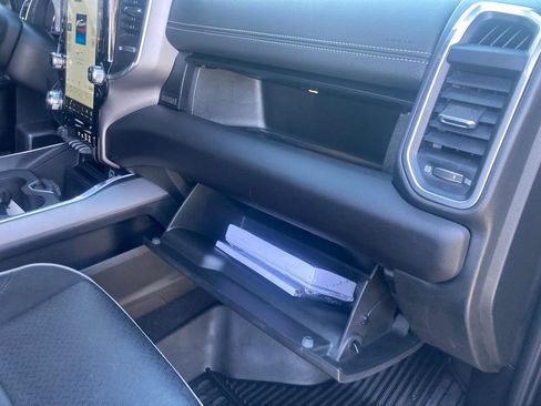 Used 2022 RAM 2500 Laramie image 33