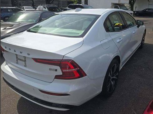 Used 2023 Volvo S60 B5 Plus AWD/4WD image 2