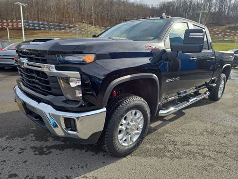 Used 2024 Chevrolet Silverado 2500 LT w/ All Star Edition image 10