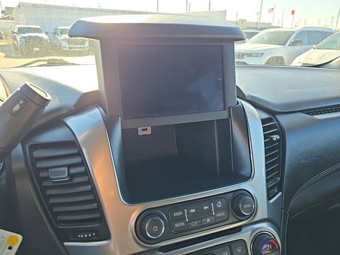 Used 2019 Chevrolet Tahoe LT image 28