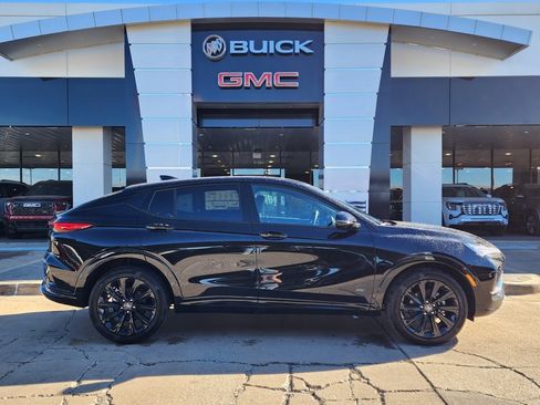 New 2026 Buick Envista Sport Touring w/ Convenience I Package image 3