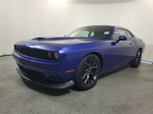 Used 2020 Dodge Challenger R/T w/ Blacktop Package image 3