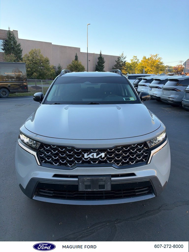 Used 2022 Kia Sorento S AWD/4WD image 2
