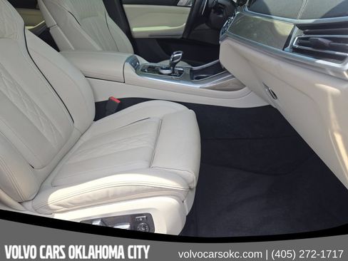 Used 2021 BMW X7 M50i AWD/4WD image 18