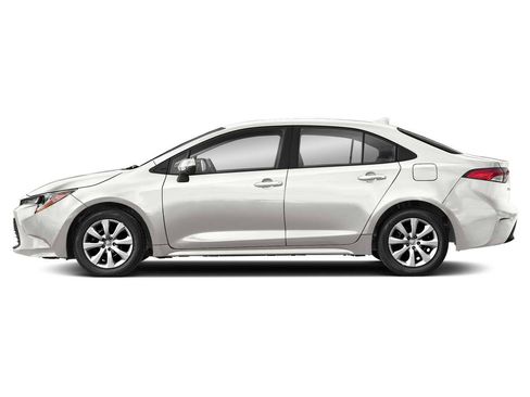Certified 2024 Toyota Corolla LE FWD image 3