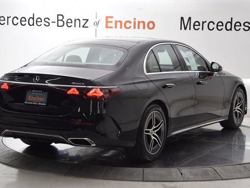 Used 2026 Mercedes-Benz E 350 4MATIC Sedan image 6