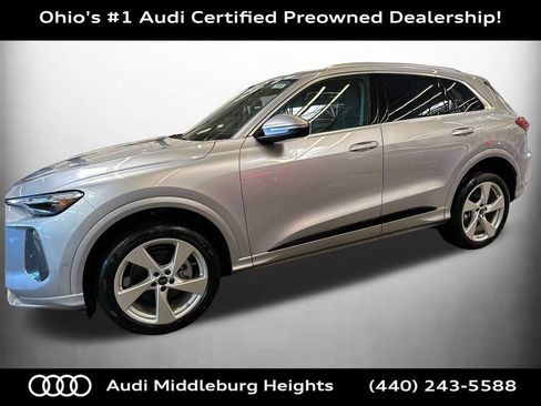 Certified 2025 Audi Q5 Premium Plus AWD/4WD image 2