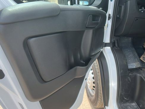 New 2025 RAM ProMaster 3500 w/ Premium Convenience Group image 15