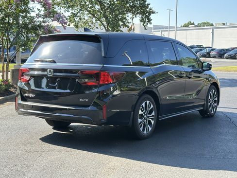 Used 2026 Honda Odyssey Elite image 14