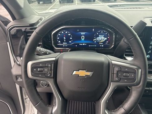 Used 2024 Chevrolet Silverado 2500 LTZ w/ LTZ Convenience Package image 13