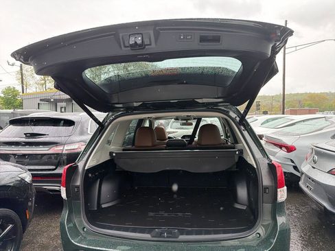 Used 2023 Subaru Forester Touring AWD/4WD image 18