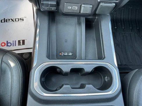 Used 2019 GMC Sierra 1500 SLT w/ SLT Premium Plus Package AWD/4WD image 37