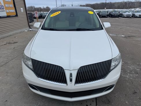 Used 2014 Lincoln MKT AWD w/ Equipment Group 201A image 2