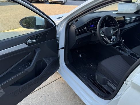 New 2025 Volkswagen Jetta S image 14