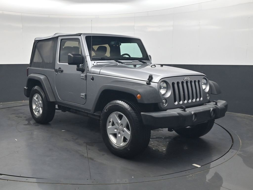 Used 2017 Jeep Wrangler Sport w/ Quick Order Package 24S AWD/4WD image 2