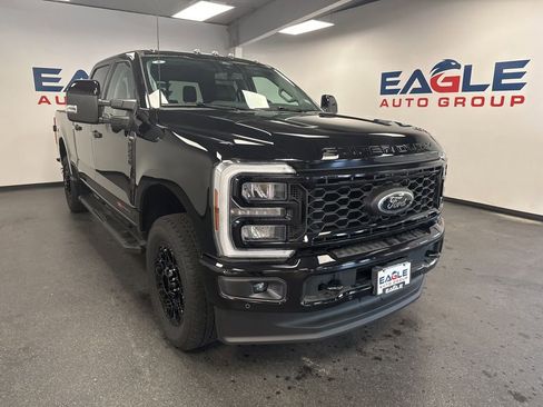 New 2026 Ford F250 4x4 Crew Cab Super Duty image 2