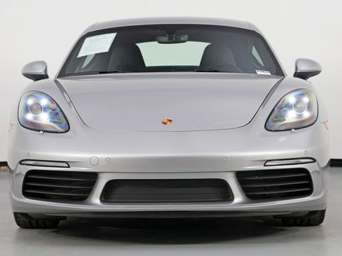 Used 2018 Porsche 718 Cayman S w/ Sport Chrono Package image 7
