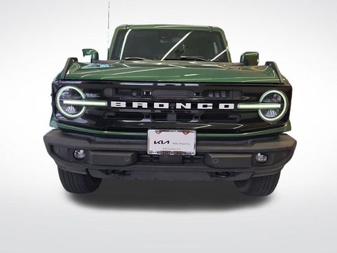 Used 2023 Ford Bronco Outer Banks AWD/4WD image 12