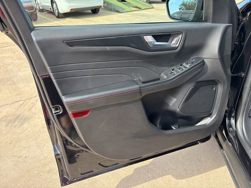 Used 2025 Ford Escape ST-Line Select image 13